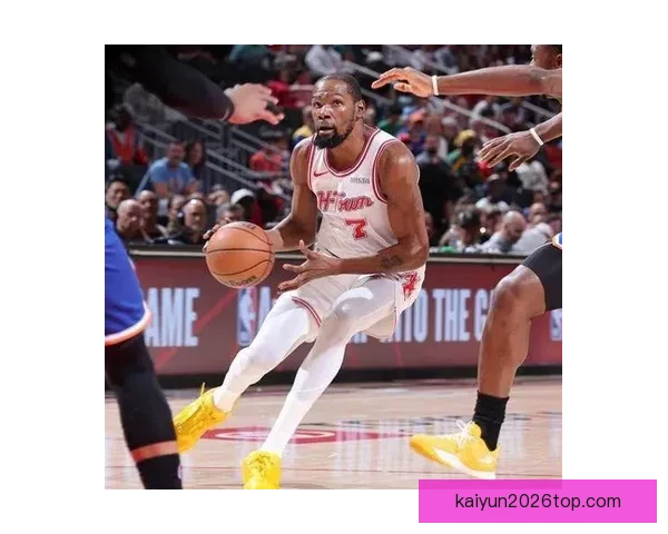 杜兰特三节高效砍下25分火箭五连胜轻取爵士阿门误伤小史密斯引关注