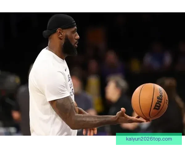 勒布朗41岁逆袭超越极限创纪录 见证顶级自律与不屈精神